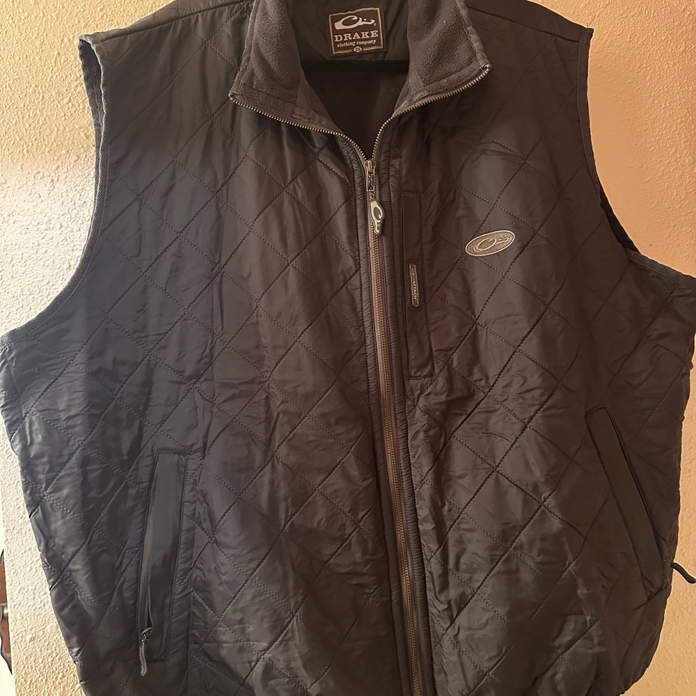 Drake Men's Quilted Black Vest